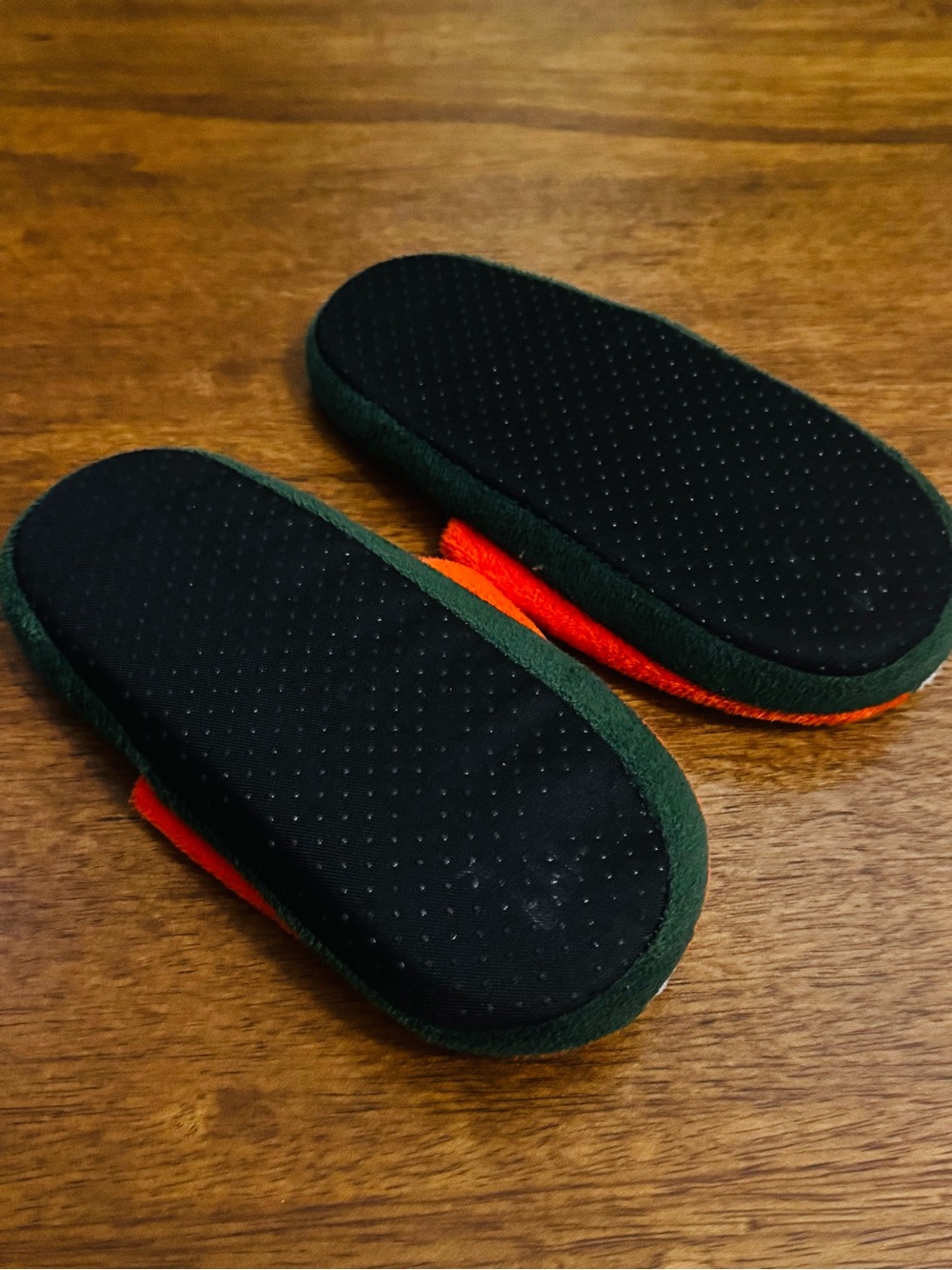 University of Miami Hurricanes Kids Plush House Slippers Orange “The U” (M) - Picture 3 of 4